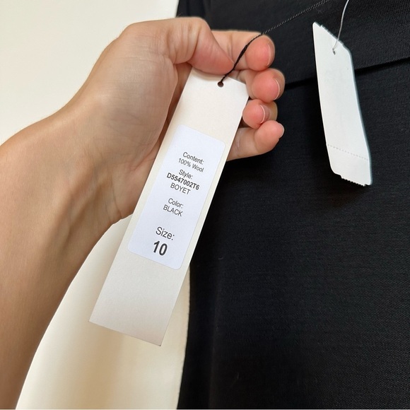 Diane Von Furstenberg Vintage Boyet Dress in Black 100% Wool - Picture 6 of 10